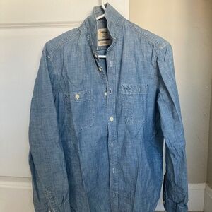 GAP Chambray Shirt- S